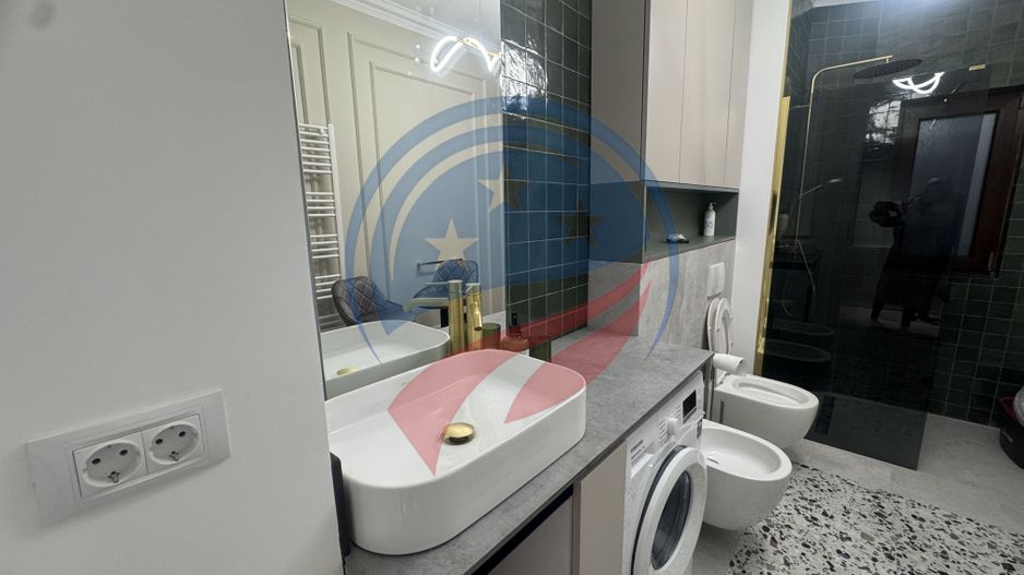 Super locație, super apartament 4 camere Ultracentral - Poză 8
