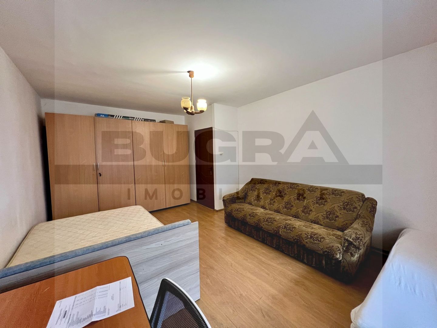 OPORTUNITATE, 1 camera, decomandat, 42mp, balcon, zona Big Belly - Poză 2