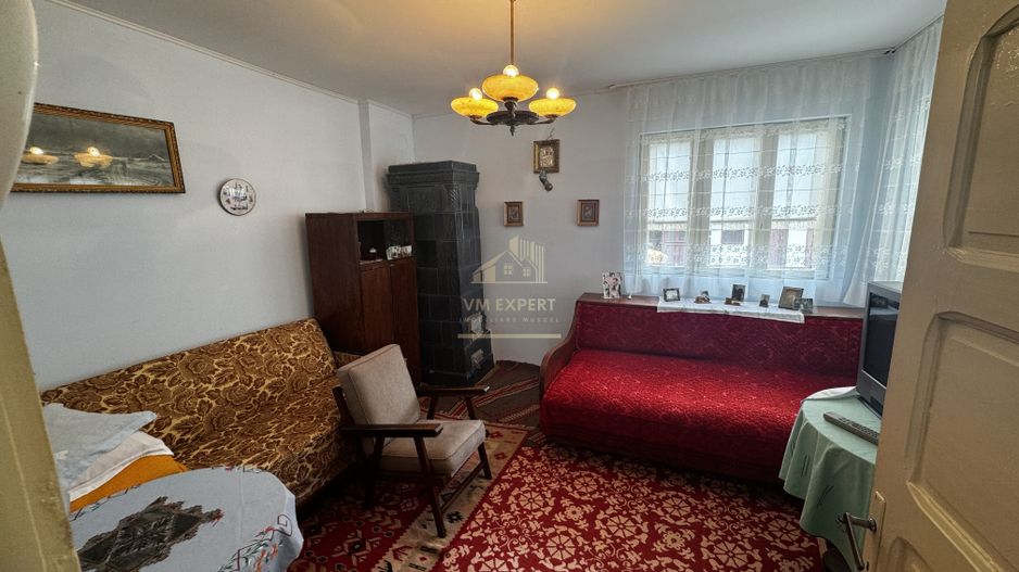 CASA 3 CAMERE, PLUS ANEXE, TEREN 2141 MP, BEREVOIESTI, ARGES - Poză 7