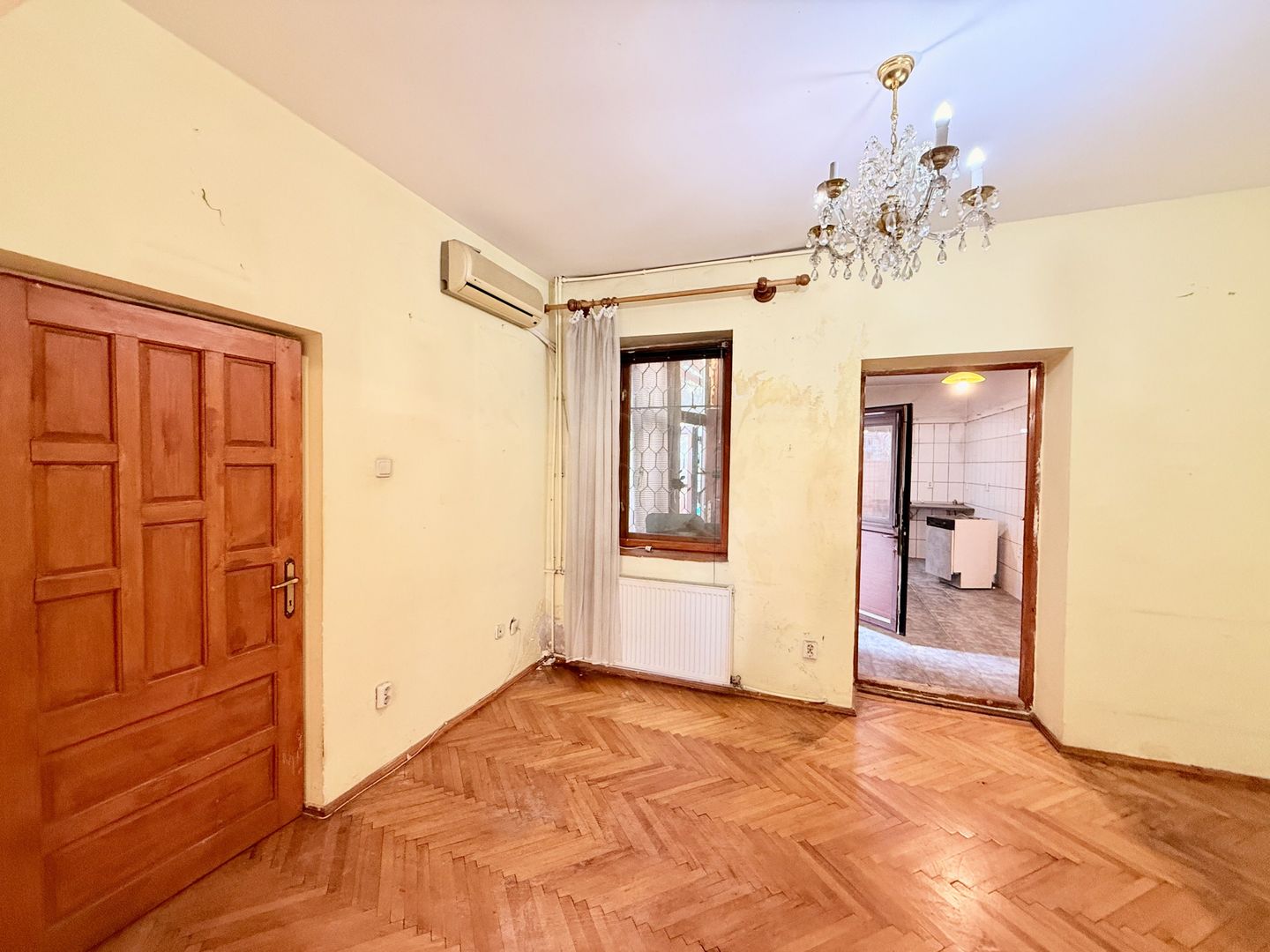 Vila 200 mp desfasurati cartier de case Belvedere Regie - Poză 30