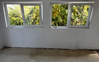 Proprietate cu 2 case și 770 mp teren – vedere spre Castel - Poză 4