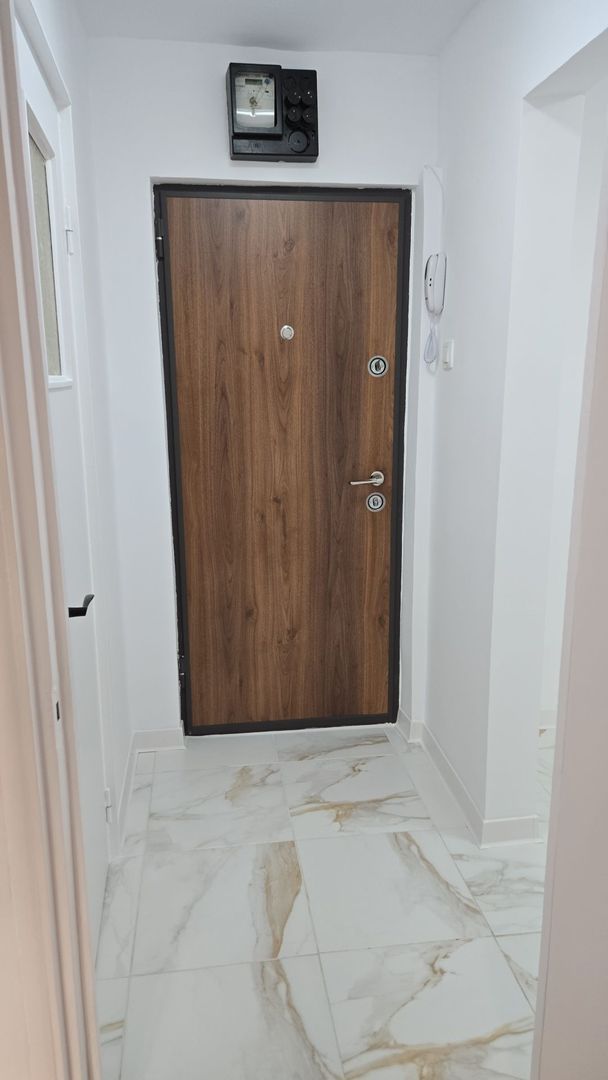 Vând apartament 2 camere zona  d.na Ghica - Poză 6