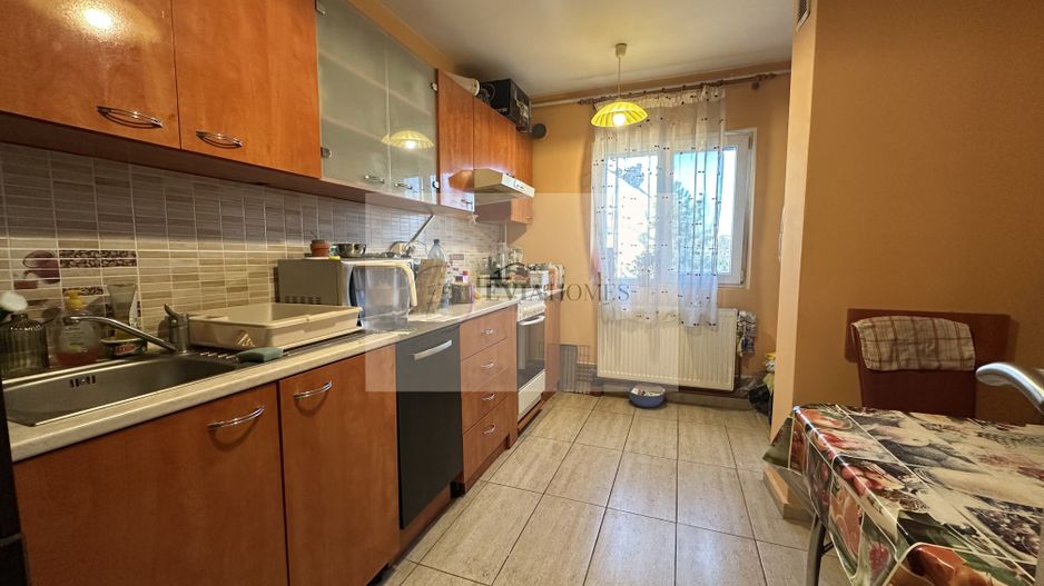 3 camere decomandate/2 băi/Etaj intermediar - Poză 5