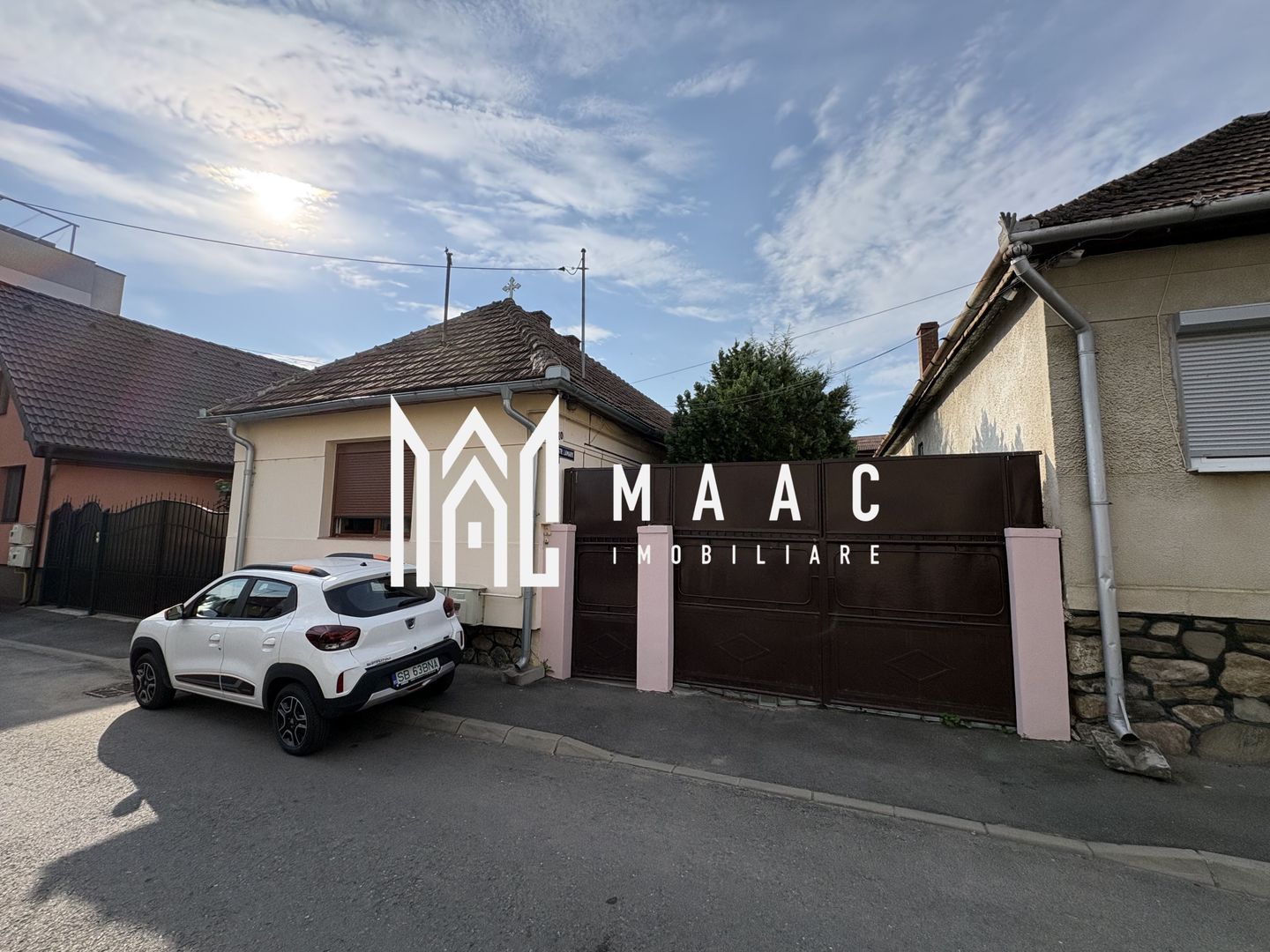 Casă 3 camere de vânzare | Lupeni, Sibiu | garaj, pivniță - Poză 5