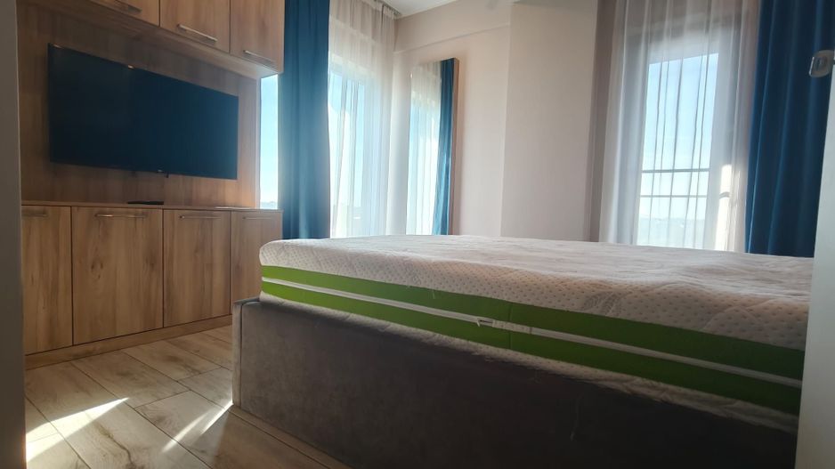 Ap. 2 camere de vânzare, mobilat, etaj 7, zona Delfinariu - Poză 5