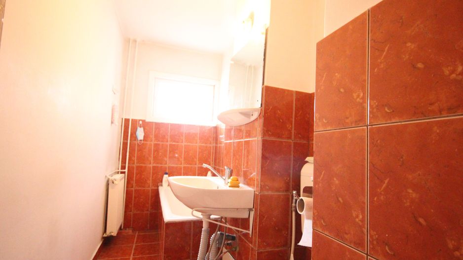 Pozitie avantajoasa - Poză 14