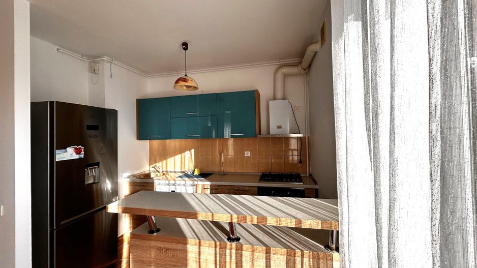 🏡 Închiriez Apartament cu 2 camere, parcare inclusă, Complex Răsărit de Soare - Poză 5