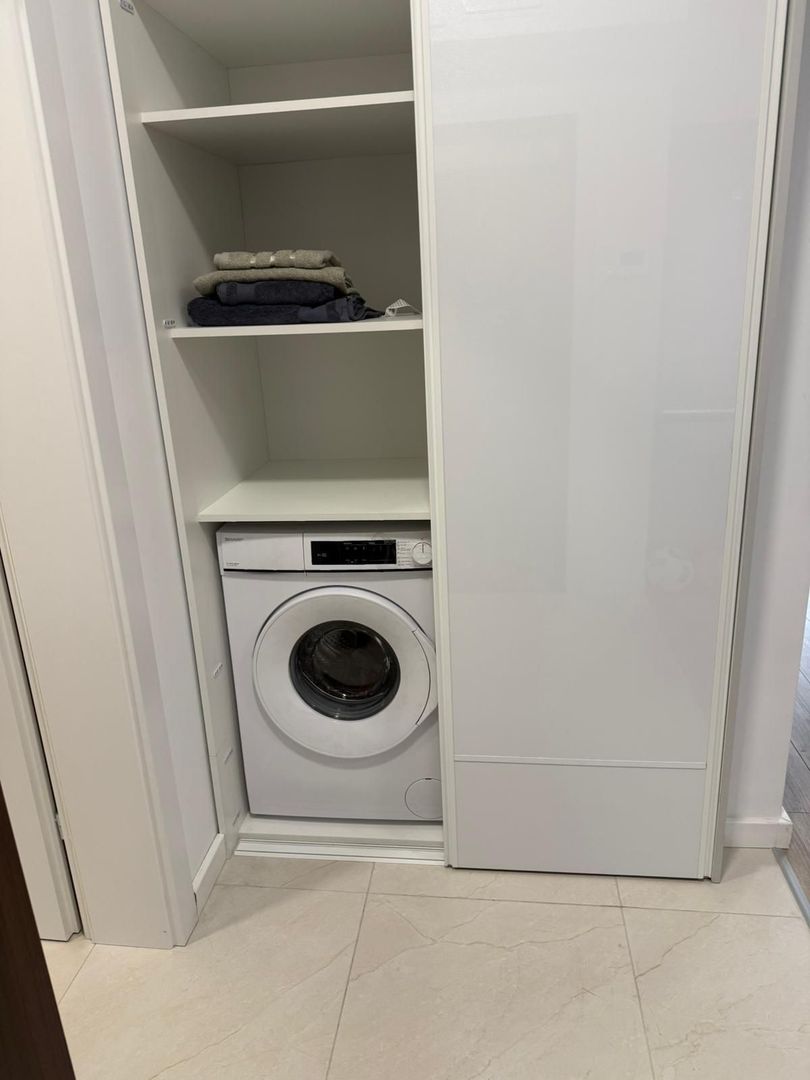 Apartament 2 camere la parter inalt de vanzare in Prima Arena - Poză 6