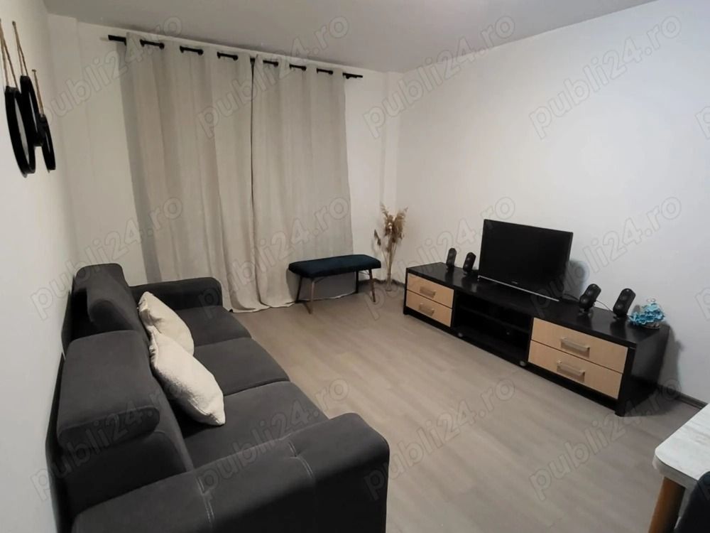 AP. 3 CAMERE MILITARI, RENOVAT, MOBILAT MODERN, METROU 5 MINUTE - Poză 1