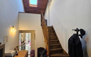 VANZARE GARSONIERA | ICOANEI | MANSARDA | MOBILATA SI UTILATA |  23 MP - Poză 1