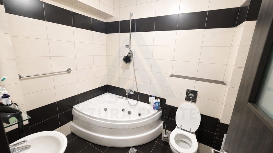Apartament 3 camere etaj 2 78 mp utili balcon si parcare Turnisor - Poză 12