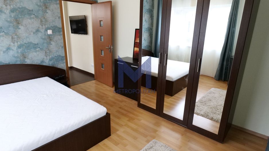 De închiriat apartament luminos 3 camere - Poză 12