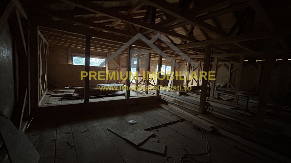 Casa de vanzare in Slanic Moldova . - Poză 10