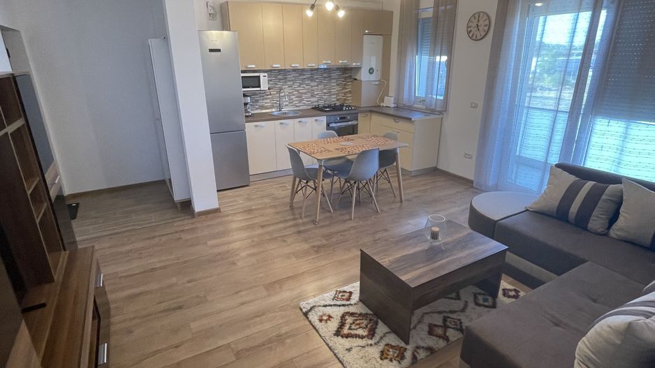 Giroc-Profi Super | 2 camere | Loc de parcare | Etaj intermediar - Poză 5