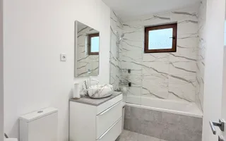 Apartament la cheie / etaj intermediar / Zona Terra - Poză 13