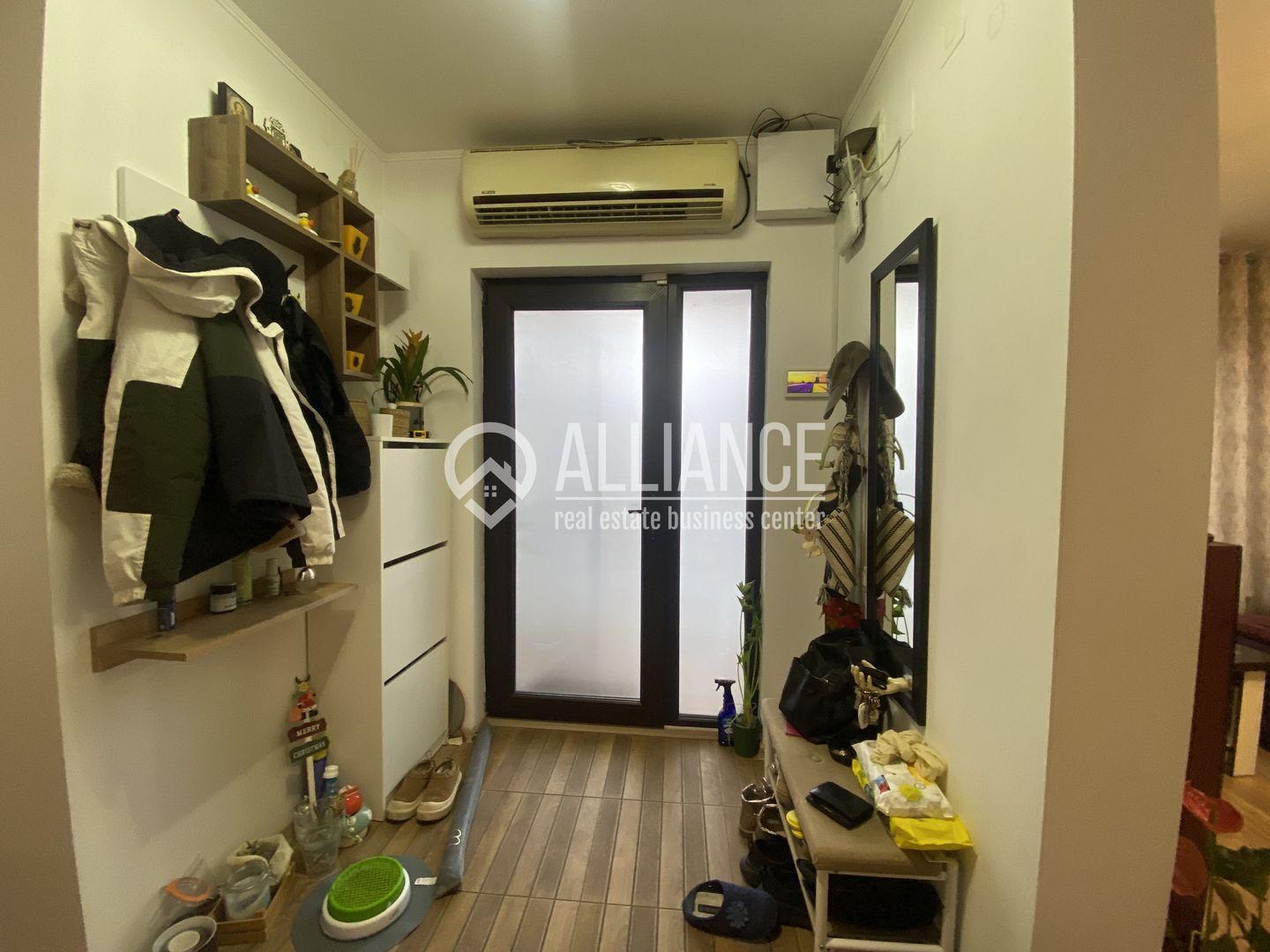 Valu lui Traian( Cod 07)  -Casă cu 3 camere (cu pod înalt amenajat) - Poză 19