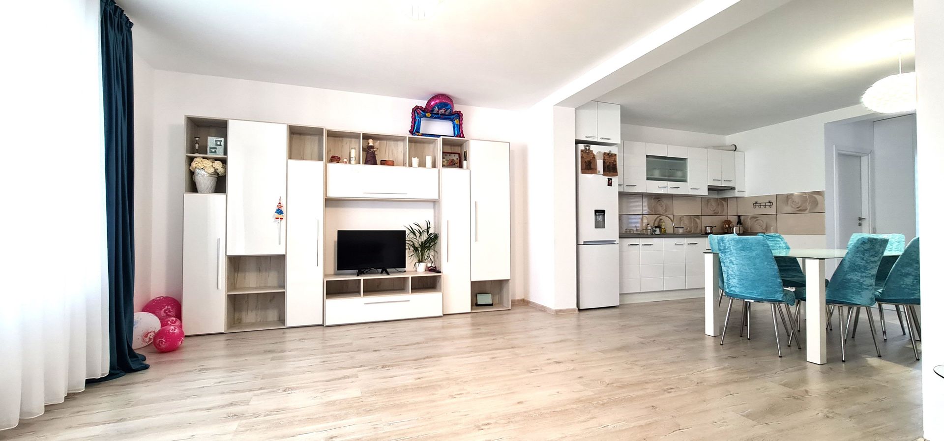 Casa 4 camere mobilata si utilata cartier Izvor Tarlungeni Brasov - Poză 1