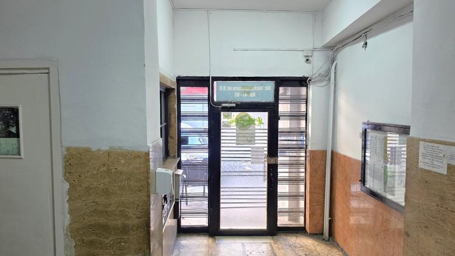 Piata Romana, 4 camere 138 MP total, Etaj 2/9, renovat - utilat, liber - Poză 21
