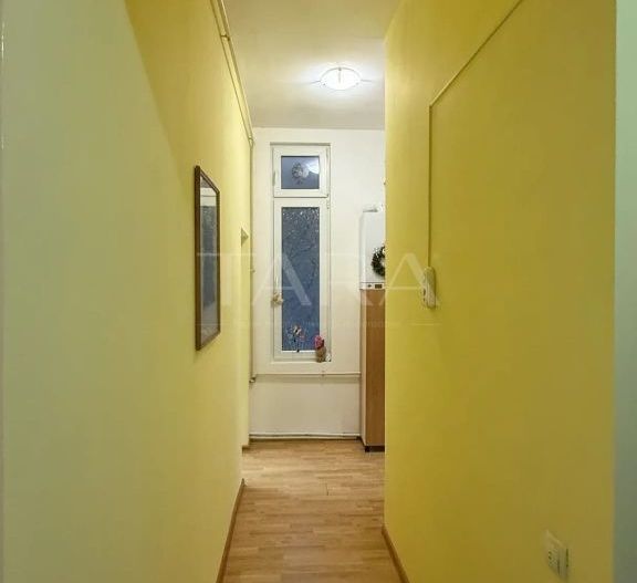 Apartament Ultracentral, confort sporit, Imobil Interbelic. - Poză 4