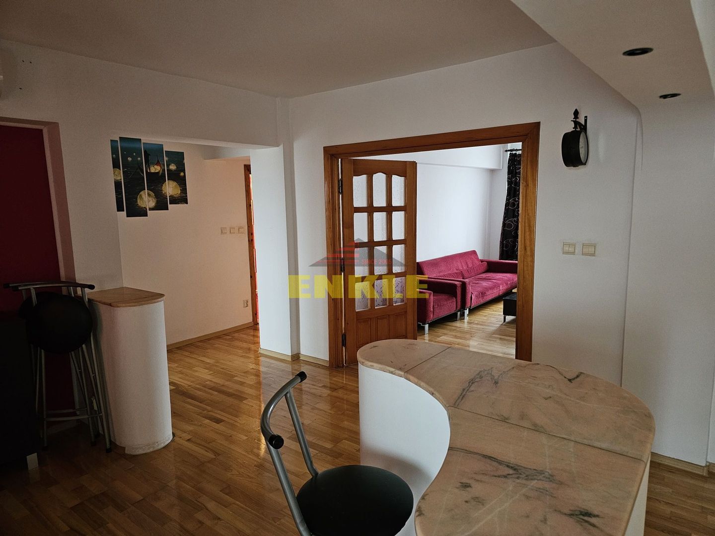 De închiriat apartament 3 camere – zona Piața Mare - Poză 3