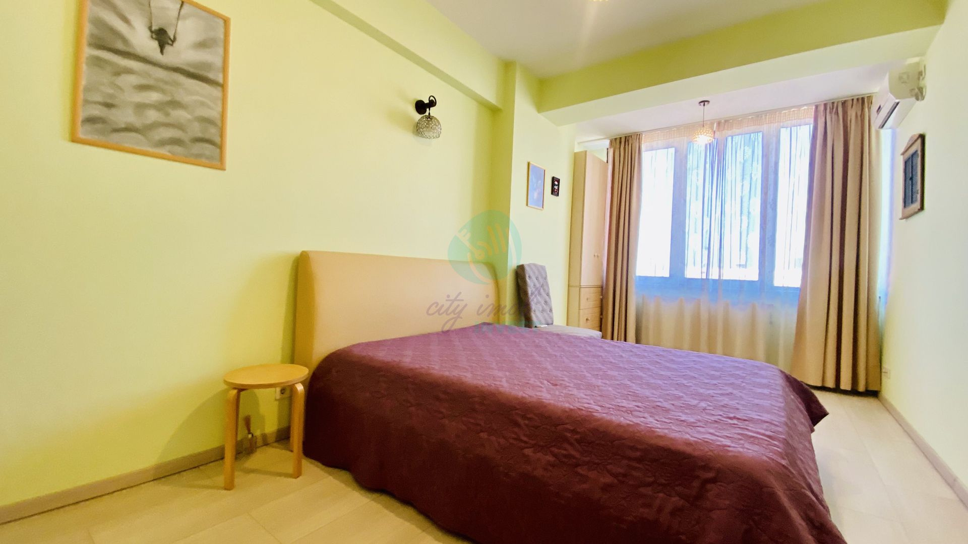 2 camere spatioase cu VEDERE PANORAMICA - Poză 7