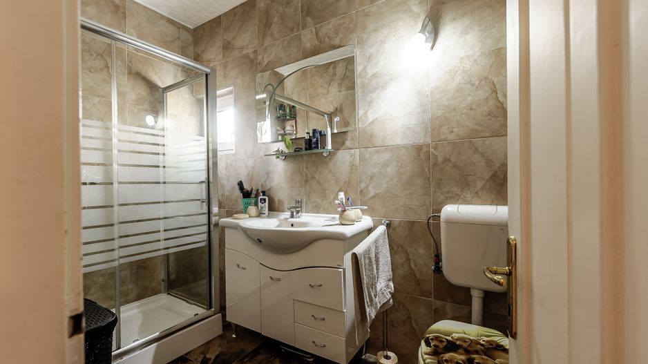 Apartament cu 4 camere LUX, zona Gloria – Pedagogic – Malul Mureșului - Poză 9