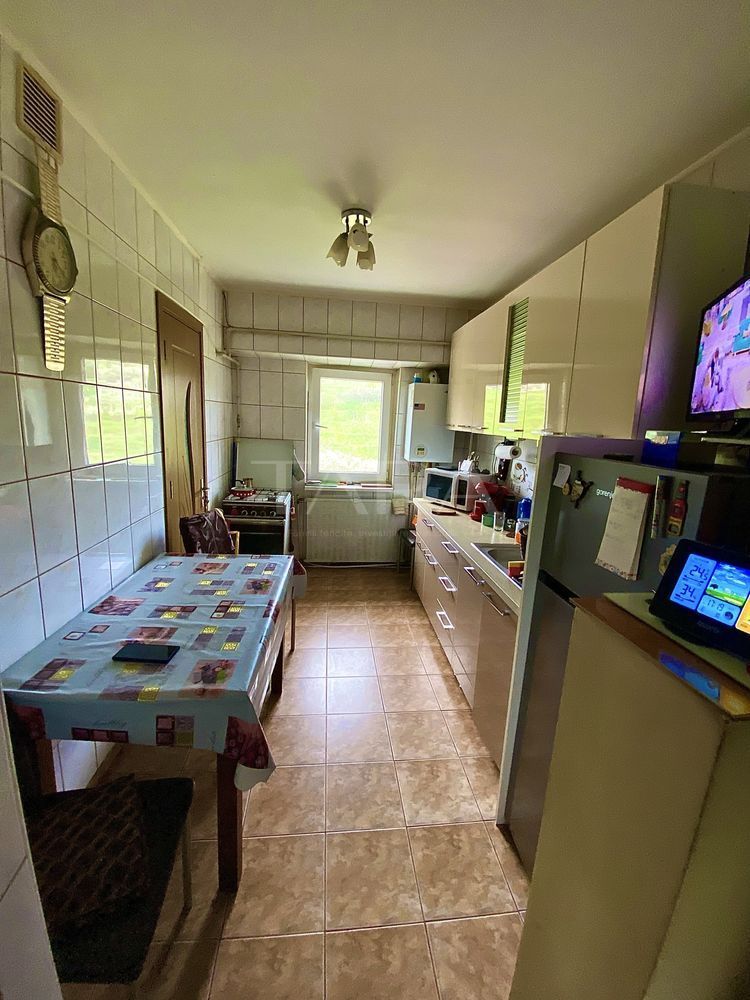 Apartament 2 camere spațios, zona Bulevardul Muncii. - Poză 2
