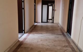 Spatiu birouri de inchiriat Kogalniceanu - Poză 2