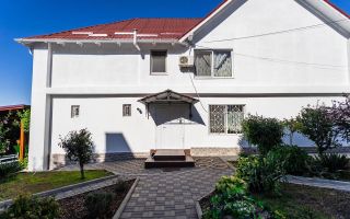 Chirie, casă, 3 camere, strada Valea Dicescu, Telecentru - Poză 2