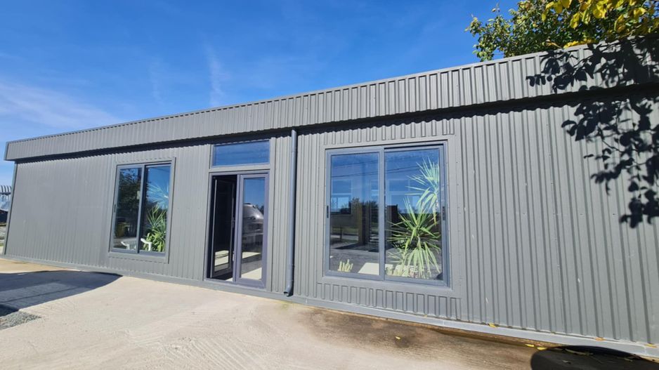 Spațiu de Închiriat – Showroom, Depozitare + Birouri – Cumpăna - Poză 1