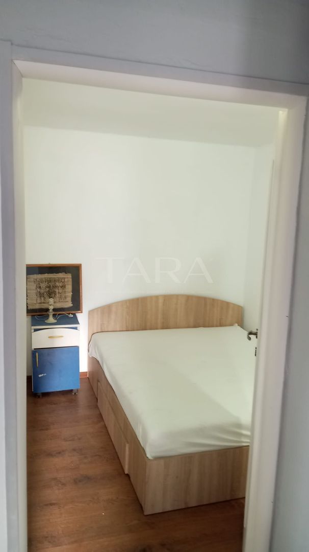 Apartament la casa cu 2 camere Zona Plopilor - Poză 4