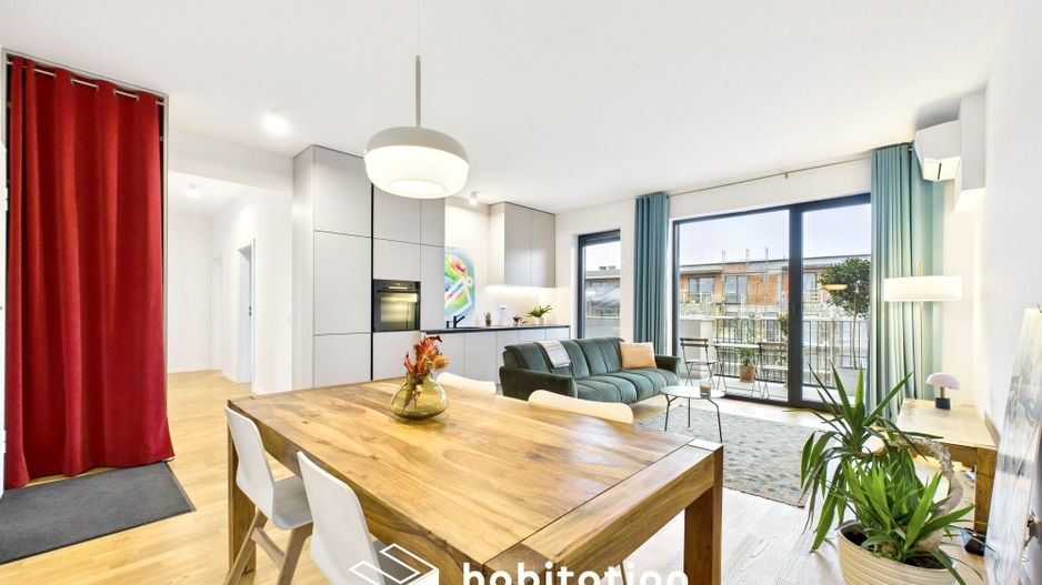 Apartament 3 camere, terasa spatioasa, zona Centralǎ - complex Paltim - Poză 5