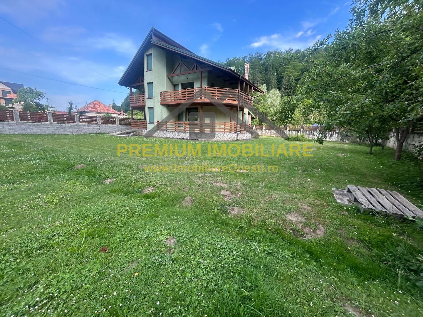 Casa/Pensiune de vanzare Slanic-Moldova Reducere pret luna Iulie - Poză 3