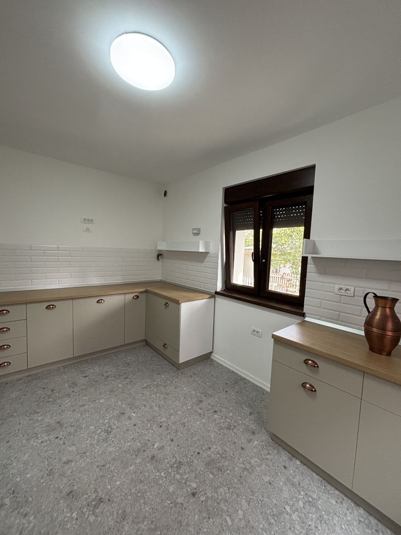 Apartament generos la casa,zona Bogdanestilor - Poză 36