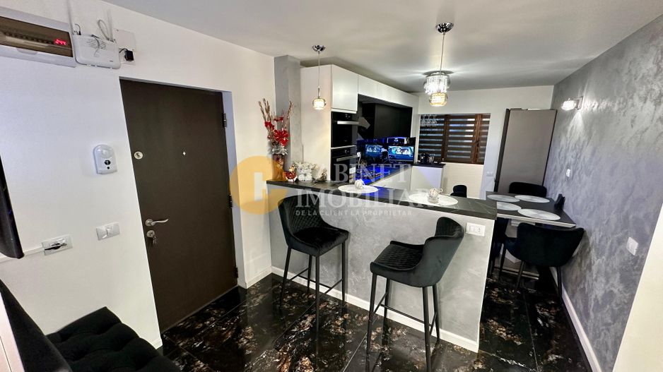 Nicolina - Apartament 3 Camere Decomandat -Etaj3  + Loc De Parcare ,Bloc - 1992 - Poză 15