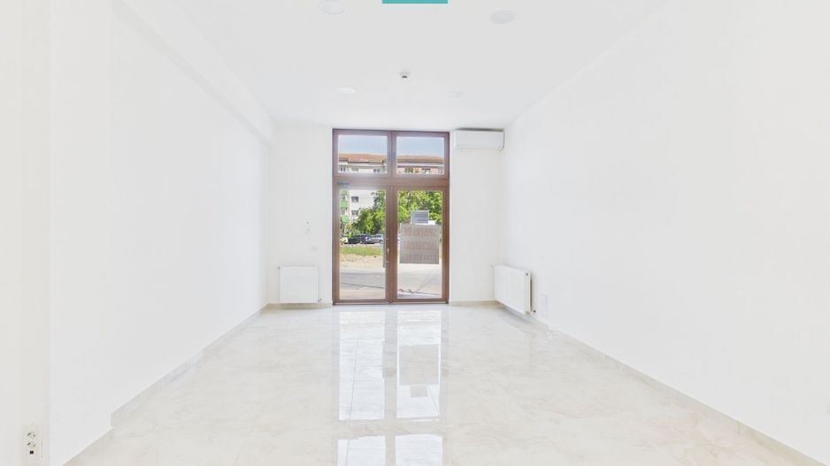 Ioșia: două spații vitrate, unire posibilă - Poză 1