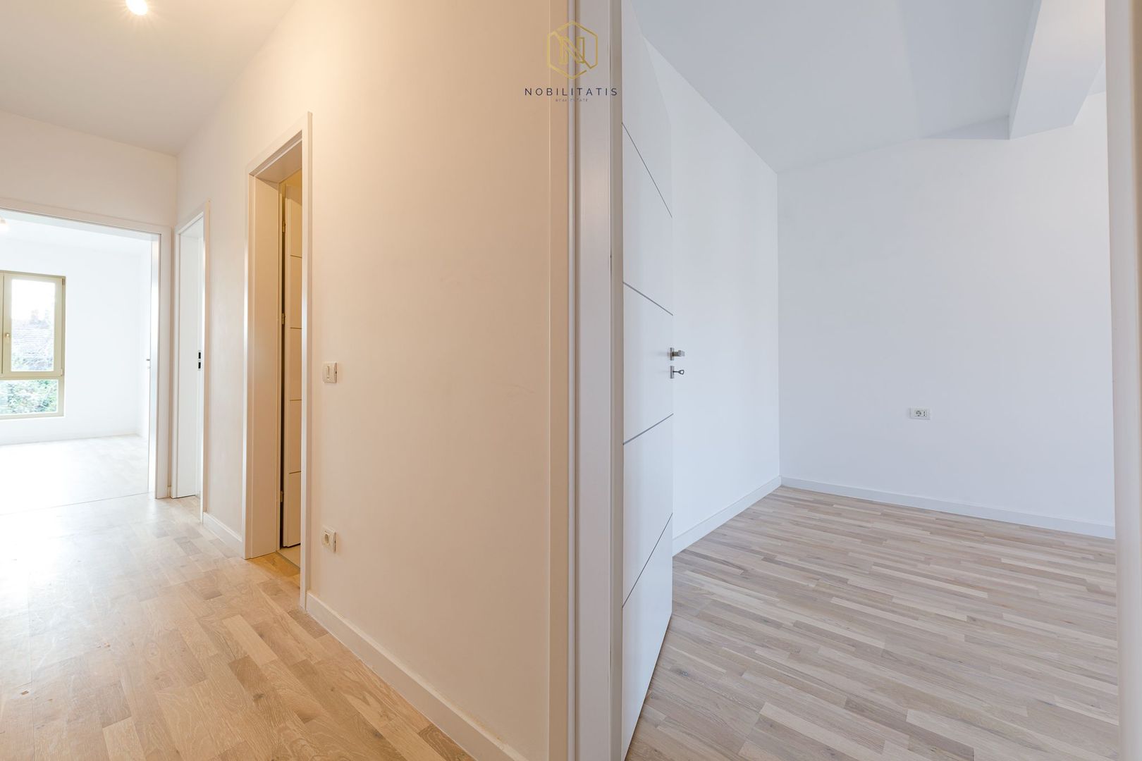 Spatii Birouri | Central - Odobescu | 187 mp & 7 incaperi | Parcare - Poză 13