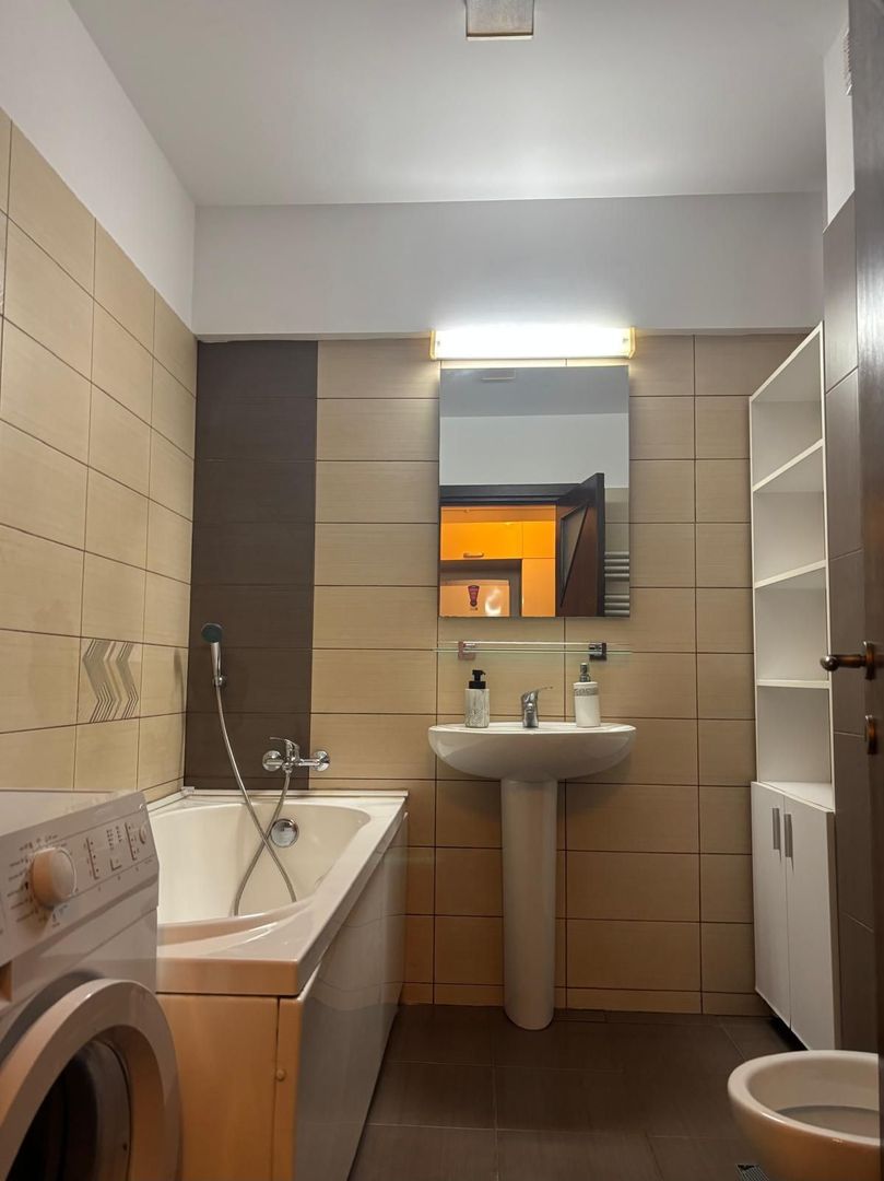 GARSONIERA - SEBASTIAN, CENTRALA PROPRIE, BUCATARIE INCHISA, MODERN - Poză 7