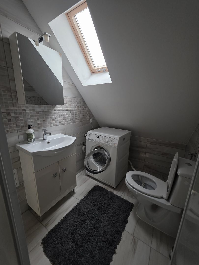 APARTAMENT PE 2 NIVELURI LA VILA |  ZONA SUB-ARINI- CALEA POPLACII - Poză 13