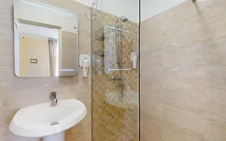 Resort cu perspectiva remarcabila in Centrul Istoric - Piata Unirii, Brasov - Poză 38