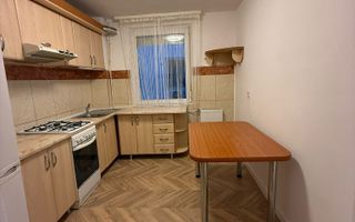 Apartament cu 3 camere – Zona Rogerius, Oradea - Poză 4