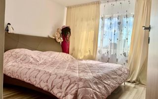 3 camere decomandat Lunei CENTRALA PROPRIE - Poză 7