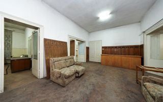 Casă spațioasă în centrul orașului Sfântu Gheorghe | Teren 1300 mp - Poză 19