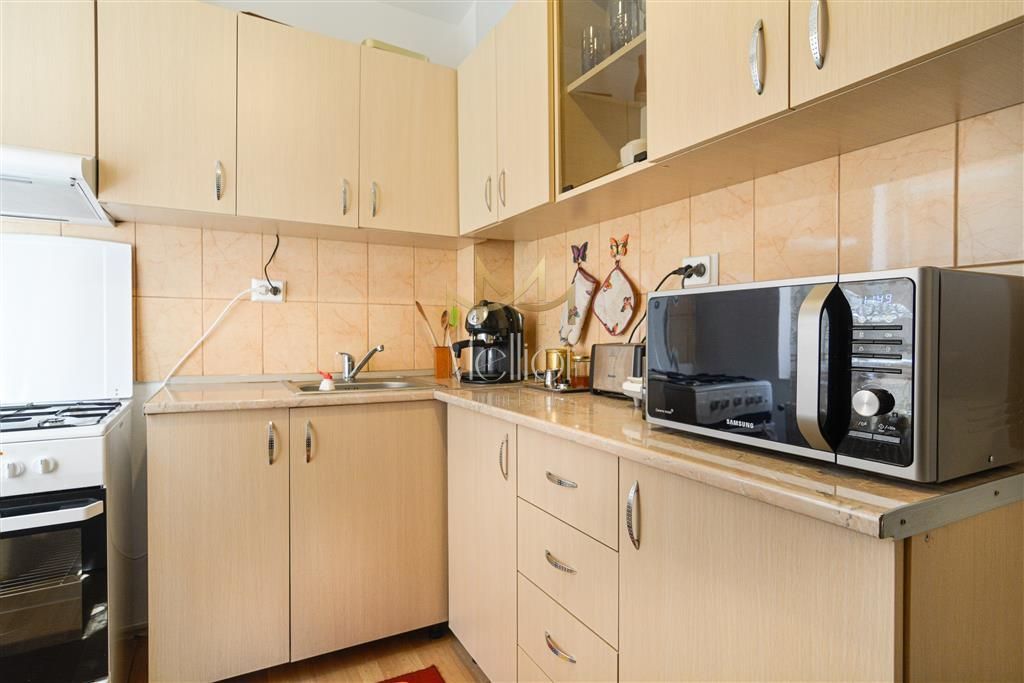 Apartament cu 1 camera gradina parcare Floresti - Poză 1