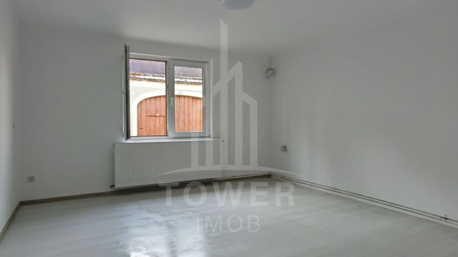 Casă de vânzare – Comuna Rășinari, str. Andrei Șaguna – aproape de centru - Poză 10