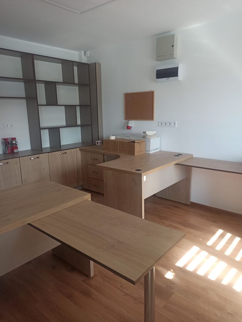 COMPLEX CU CASA DE LOCUIT  ZONA SANGEORGIU - Poză 4