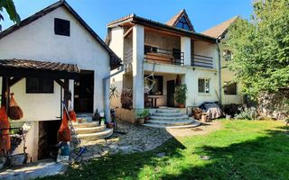 Casa cu 5 camere, 1500 mp teren, Centru. Pretabila pentru muncitori - Poză 1
