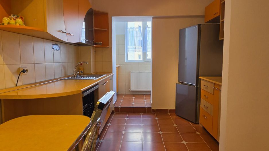 Apartament 3 camere, zona Grivitei - Poză 8