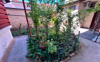 Apartament spatios cu 3 camere | 83 mp + veranda + curte | Ultracentral - Poză 19