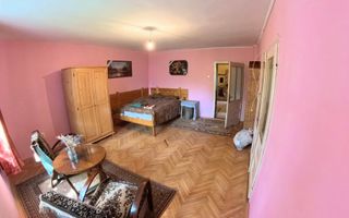 Casă 2 camere + teren 1700 mp - zona Platoul Cornești, str. Trebely - Poză 4